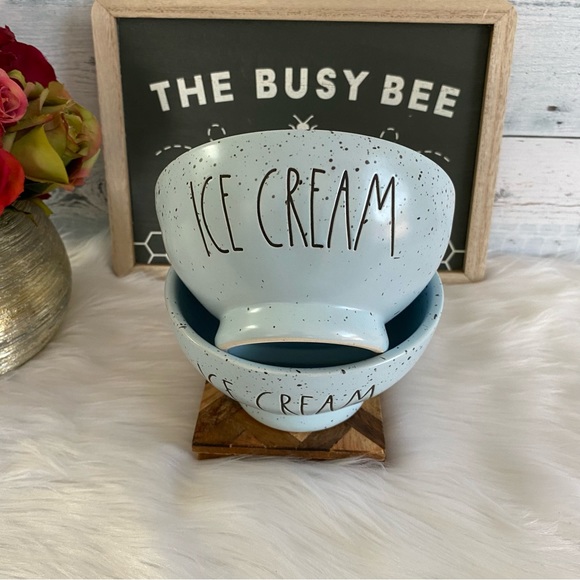 Rae Dunn ICE CREAM Speckled Bowls - Picture 6 of 6